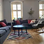 Lesniczowka 3*