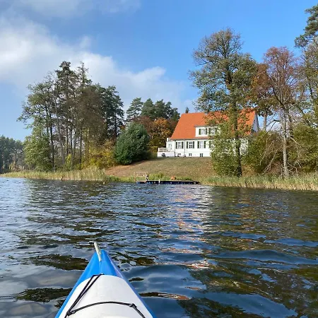 Πανσιόν Lesniczowka 3*