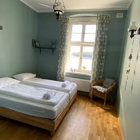 Lesniczowka Πανσιόν 3*