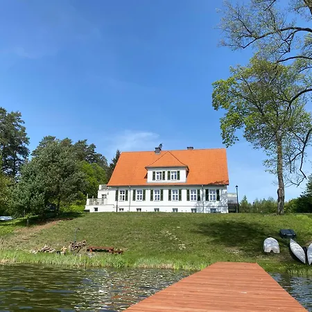 Lesniczowka Guest house Szeroki Bor
